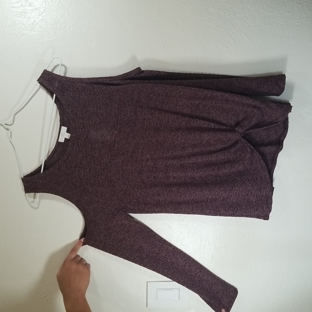 Charming Charlie Sweater Size M BRAND NEW